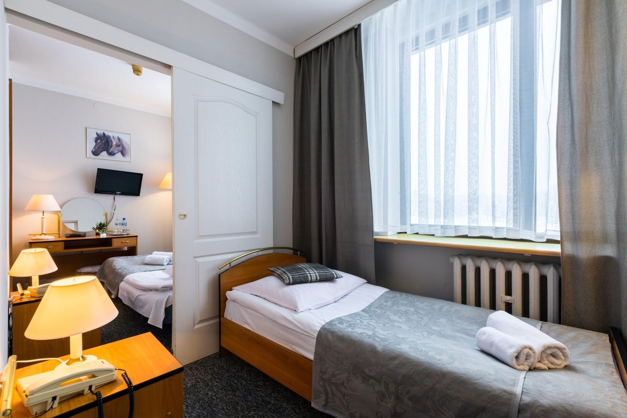 Hotel Helios 300M Od Krupowek Nowy Basen Od 12 Lipca Zakopane Bagian luar foto
