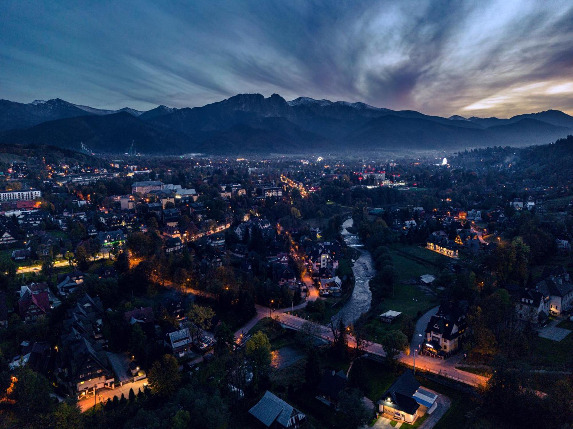 Hotel Helios 300M Od Krupowek Nowy Basen Od 12 Lipca Zakopane Bagian luar foto