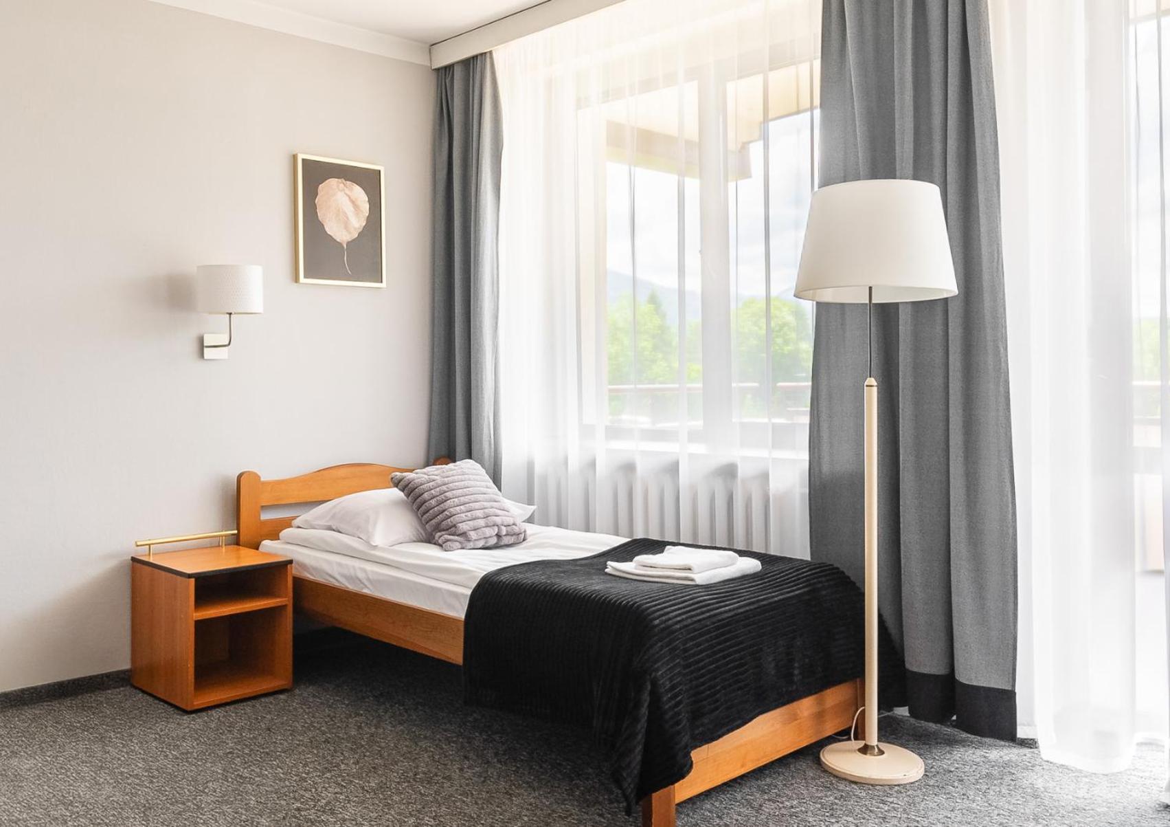 Hotel Helios 300M Od Krupowek Nowy Basen Od 12 Lipca Zakopane Bagian luar foto