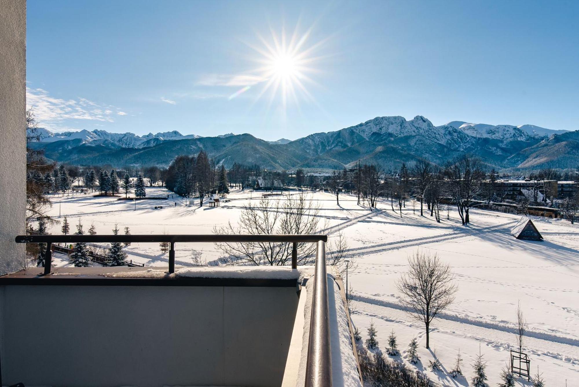 Hotel Helios 300M Od Krupowek Nowy Basen Od 12 Lipca Zakopane Bagian luar foto